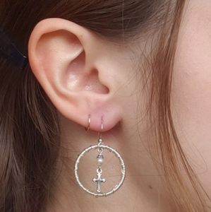 ✝️ Faith Hoop Pearl Cross Earrings
